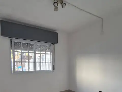 25 de Mayo 3100, Los Polvorines, Provincia de Buenos Aires, 3100