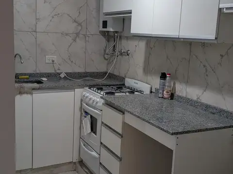 Angel J. Carranza  al 1100 Chacarita Departamento 2 ambientes reciclado a nuevo VENTA