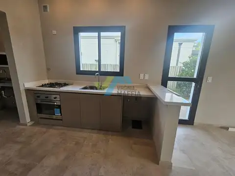 Casa en Alquiler A Estrenar