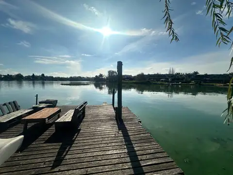 Casa en Venta en Santa Barbara, USD 1.050.000