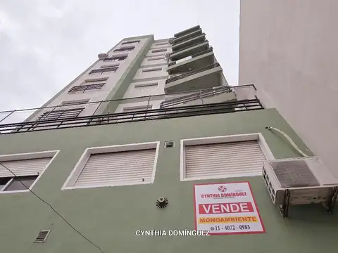 MONOAMBIENTE CON COCHERA