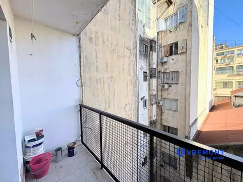 Alquiler de departamento monoambiente con balcón al contrafrente en el barrio de Congreso!