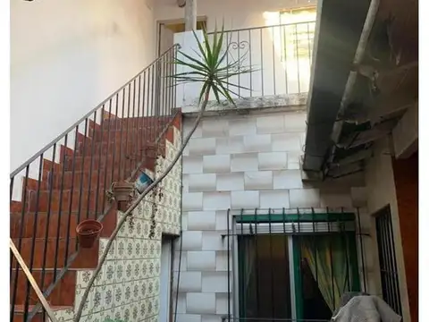 Casa en Venta en Castelar, USD 135.000