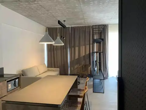 Zanni 300, Piso 5