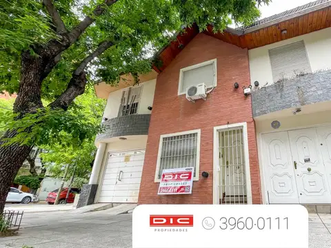 Triplex 4 dormitorios Venta - Saavedra