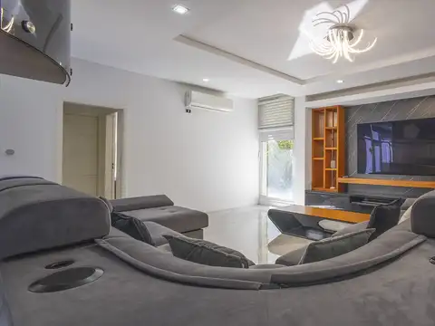 Casa en Venta de 5 dormitorios