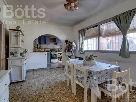 Depto Tipo Casa 3 ambientes con 1 baño