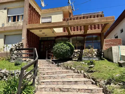 Paseo 109 , Piso 1