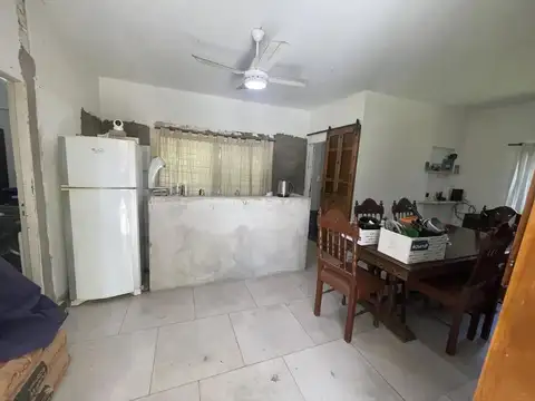 VENTA LOTE CON EDIFICACION Y PILETA FUNES SANTA FE