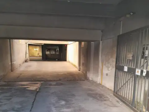 Cochera en centro