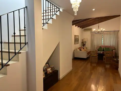 Casa 6 Ambientes en Hurlingham