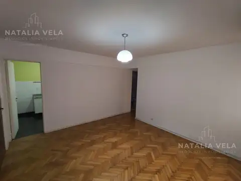 Departamento en Alquiler en Flores Sur, $ 590.000