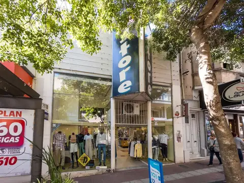 Excepcional local en alquiler