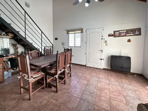 Depto Tipo Casa en Venta de 2 dormitorios