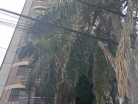 DEPARTAMENTO DE 2 AMBIENTES CON COCHERA EN VENTA - MORON NORTE