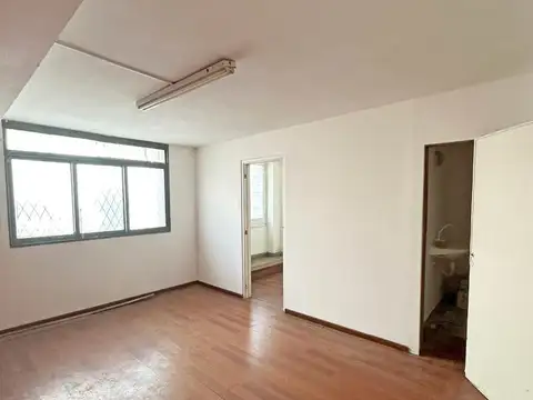 Departamento 5 ambientes con 2 baños