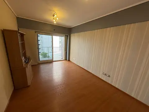 Tejedor 101 , Piso 4