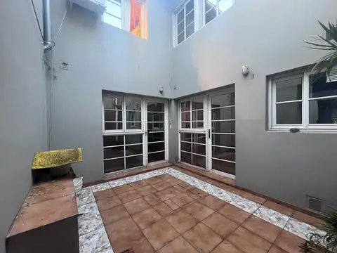Depto Tipo Casa 2 ambientes con 1 baño