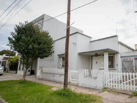 Calle 64 entre 123 y 124 600