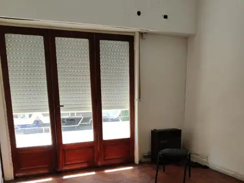 Depto Tipo Casa en Venta 50 años