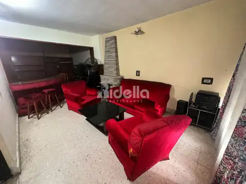 Casa en Venta en Villa Elvira, USD 130.000