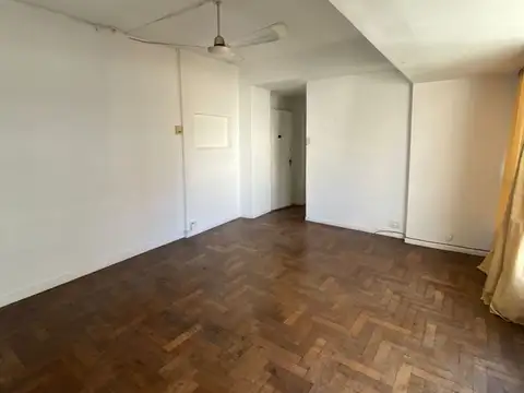 PACHECO DE MELO 2400, Piso 7