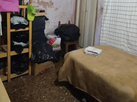 Depto Tipo Casa en Venta 50 años