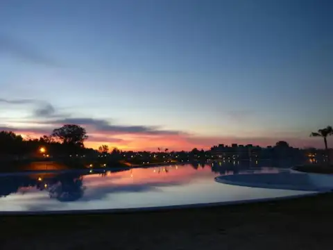 Lagoon Pilar 100