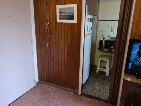 VENTA DPTO 2 AMBIENTES - MONTE CASTRO