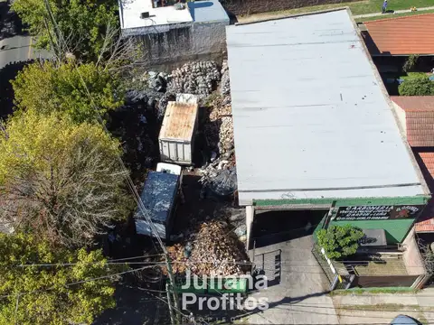Galpon en Venta 15  mts Frente
