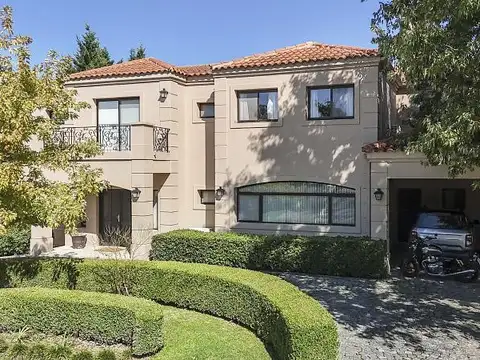 Casa en Venta en Estancias Del Pilar, USD 700.000