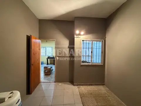 Depto Tipo Casa en Venta en Chilavert, USD 50.000