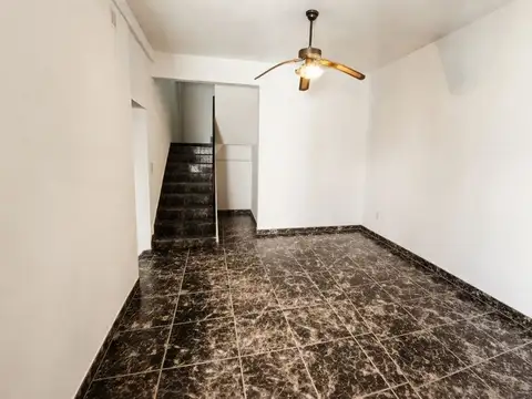 Depto Tipo Casa en Venta de 4 dormitorios