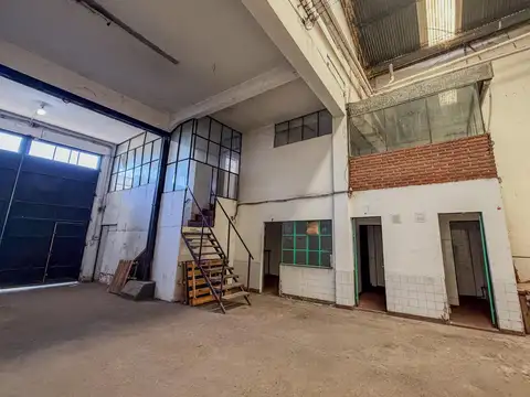 Galpon en Alquiler en Pompeya, $ 4.600.000