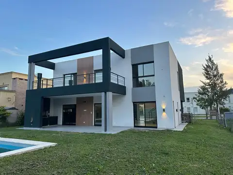 El Principado Ciudad Náutica