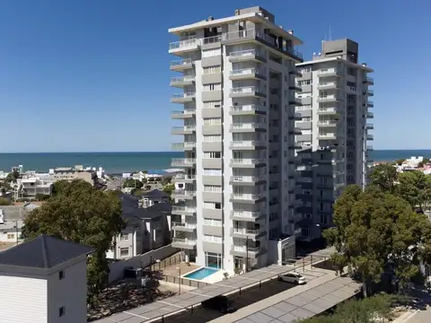 Av. Rio Negro Esquina Jacobacci 14100