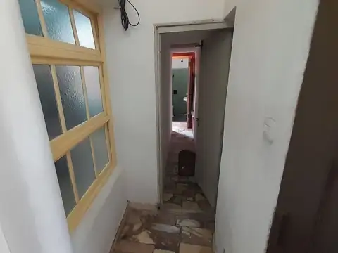 Casa 3 ambientes con 1 baño