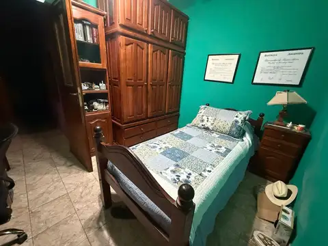 Depto Tipo Casa en Venta 50 años