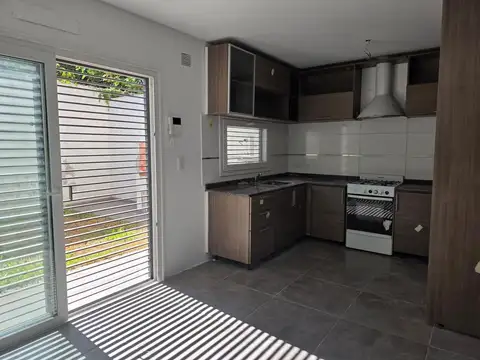 Depto Tipo Casa en Venta de 3 dormitorios