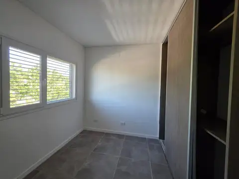Depto Tipo Casa en Venta con 1 cocheras