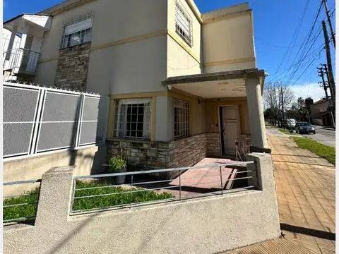 DEPARTAMENTO_TIPO_CASA en VENTA en Haedo