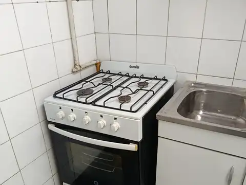 Departamento en Alquiler en Villa Talleres, $ 380.000