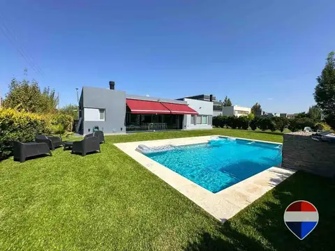 CASA 4 AMB VENTA EN SANTA RITA CORREDOR CANNING