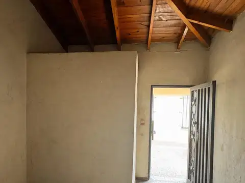 Local en Alquiler en Burzaco, $ 500.000