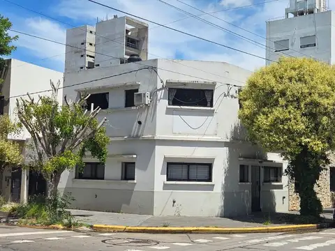 Av. 19 esquina 39
