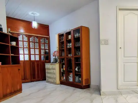 Quinta en Venta con 2 cocheras