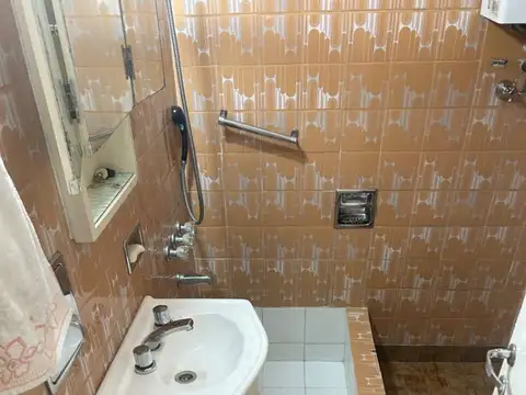 Sanabria 2900 , Piso pb