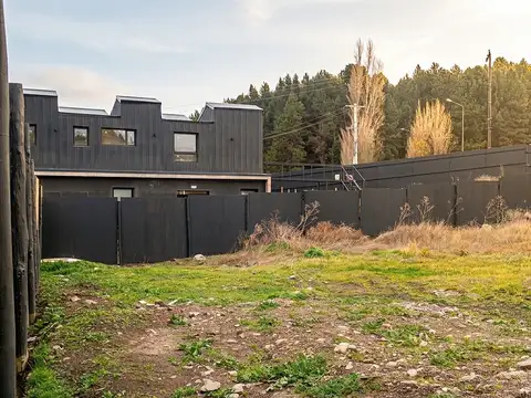 FINA PATAGONIA. Lote en venta de 640m2 ubicado en San Martin de los Andes
