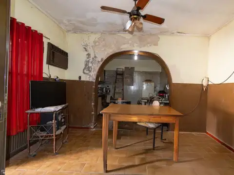 CASA EN VENTA PARA CONSTRUCTORA-FINES COMERCIALES