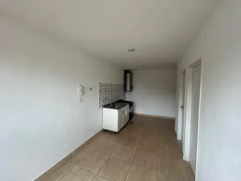Depto Tipo Casa en Alquiler de 2 ambientes